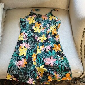 Old Navy romper floral